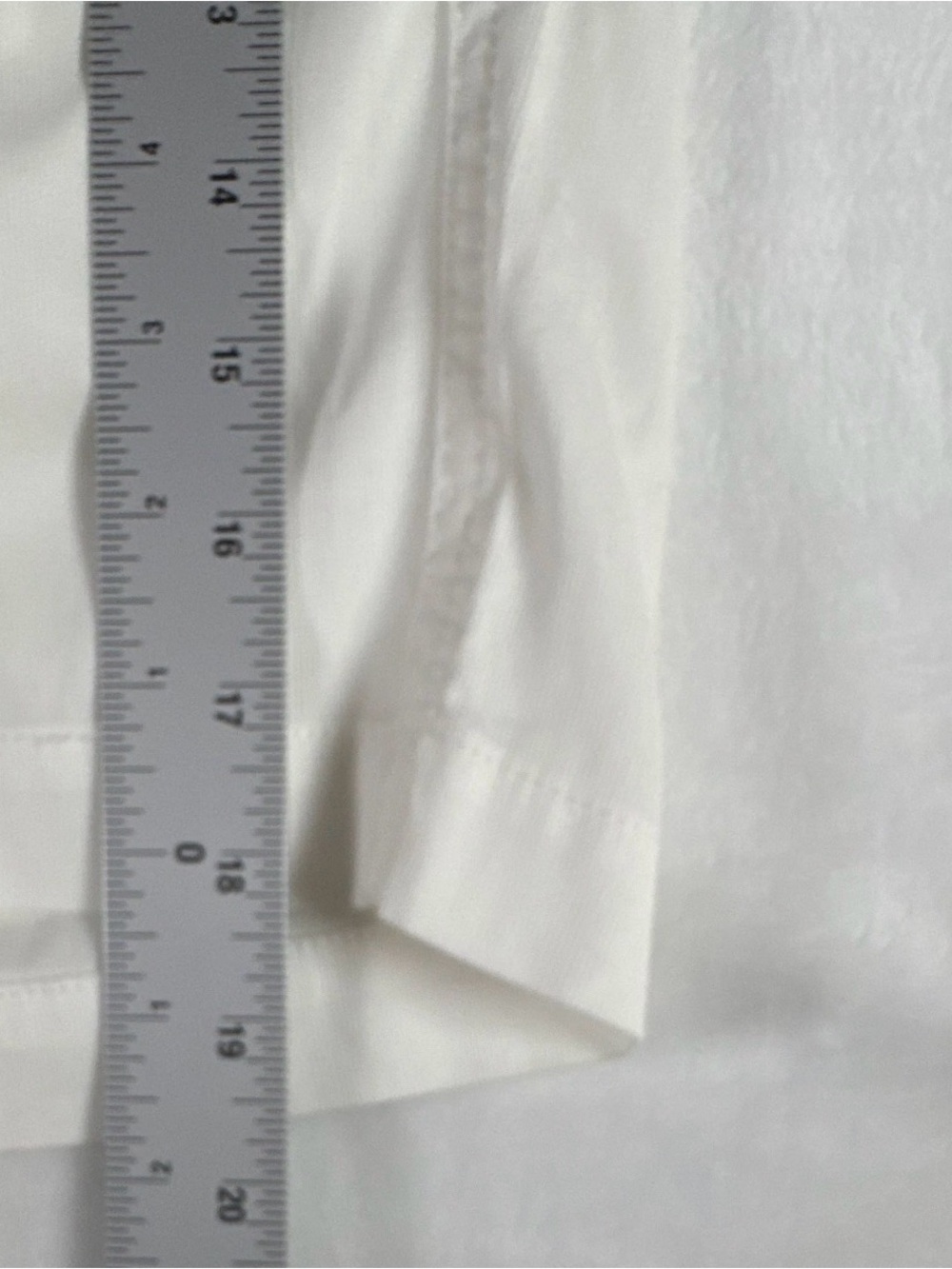 Peter Millar White Golf Shorts Men’s Size 33 Flat Front Casual Performance - Picture 5 of 6